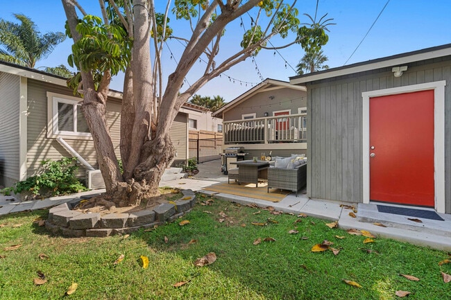 Building Photo - 4744 Del Monte Ave