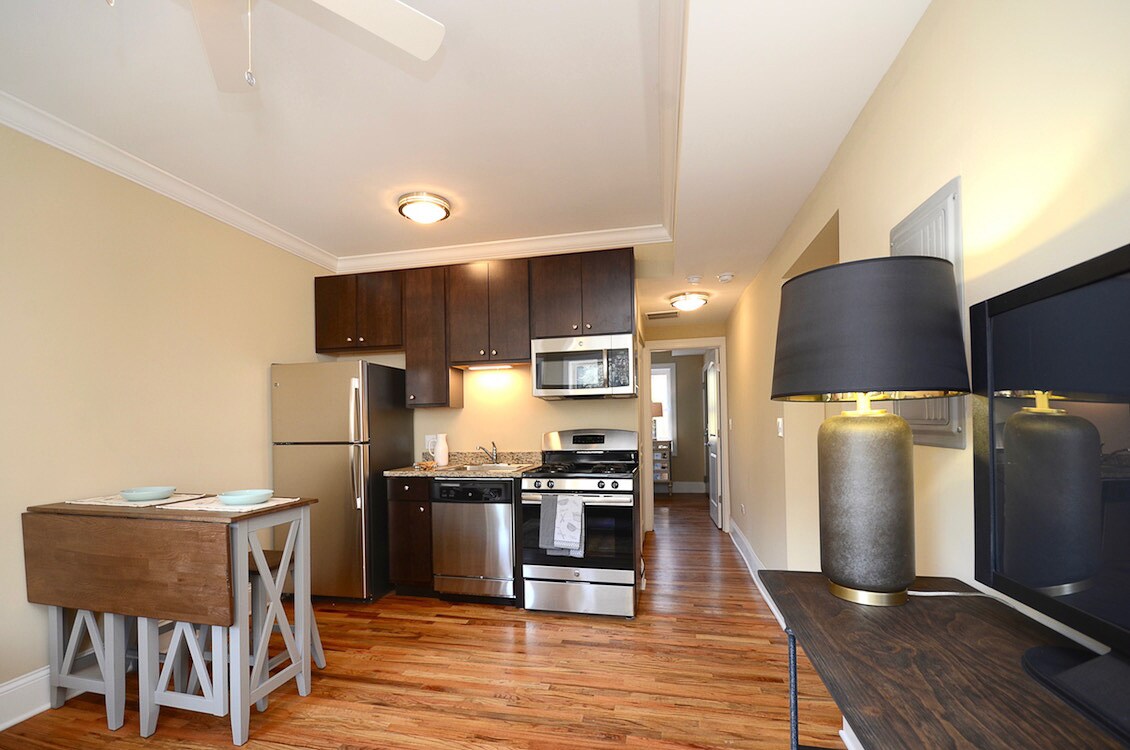 Foto principal - 6616 N. Glenwood