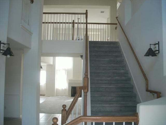 Building Photo - 6835 William Wallace Way