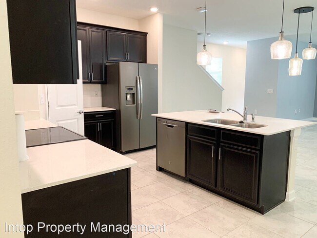 Building Photo - 4 br, 3.5 bath House - 15205 Book Club Road