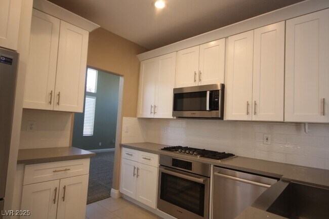 Foto del edificio - 9616 W Port Orange Ln