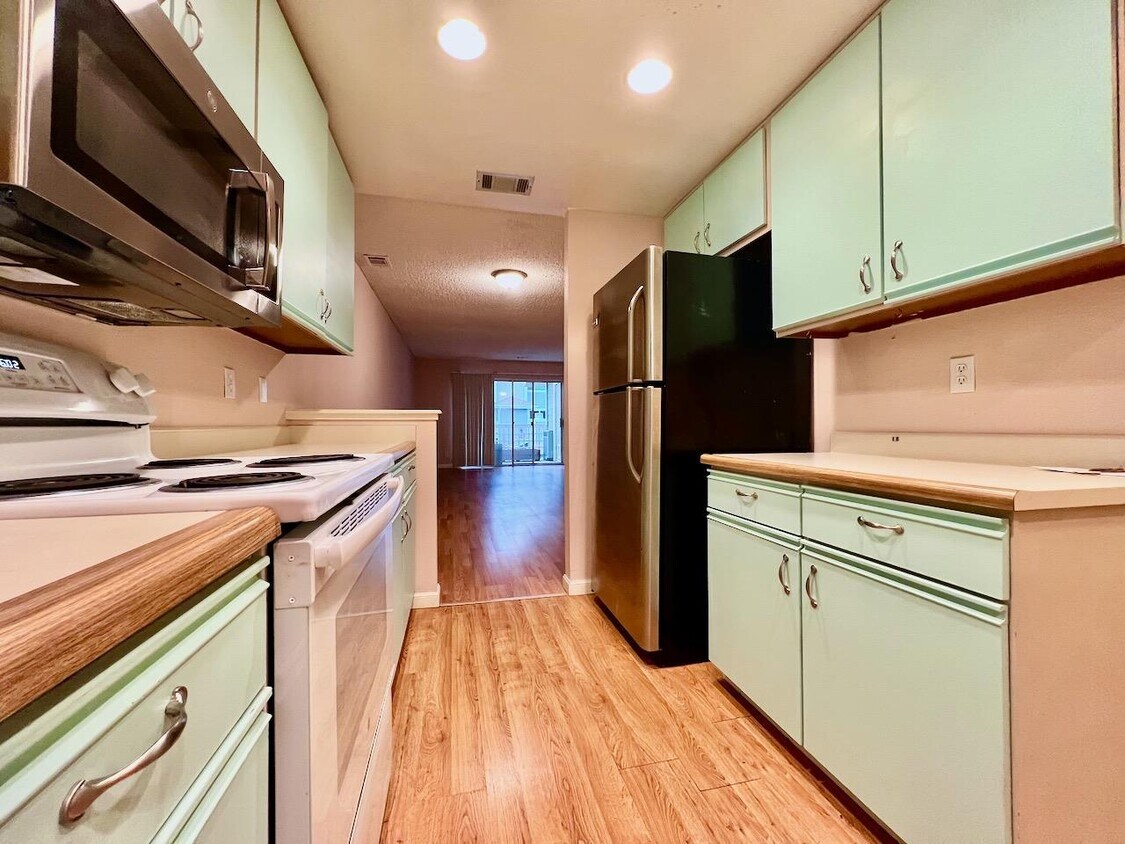 2615 Oak Rd, Walnut Creek, CA 94597 Condo for Rent in Walnut Creek