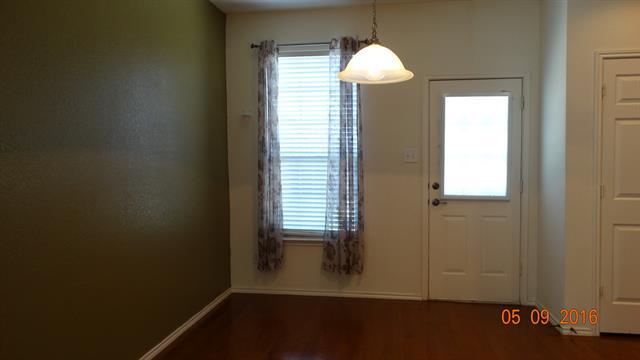 Building Photo - 2681 Calmwater Dr