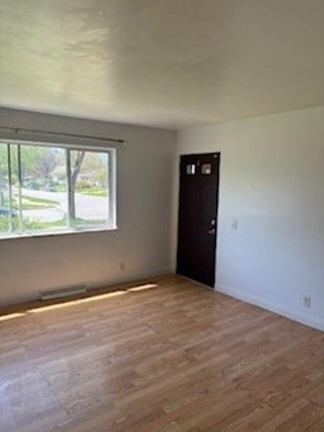 Building Photo - Kipling Dr