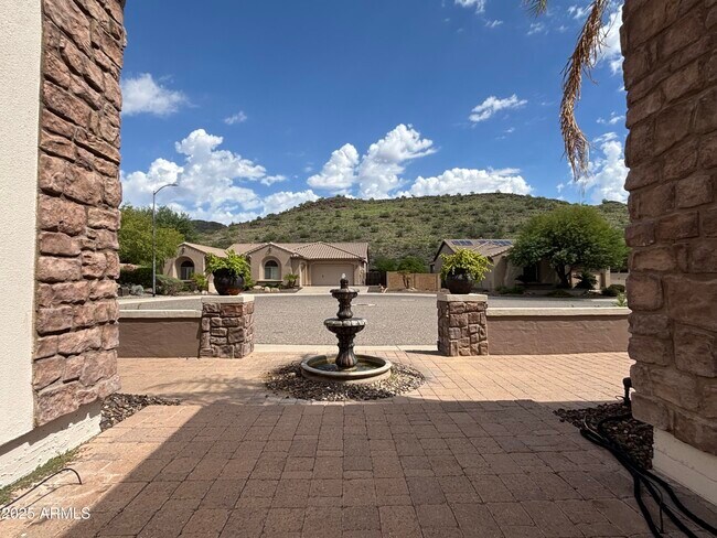 Foto del edificio - 25914 N 49th Ln