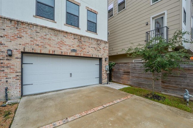 Building Photo - 4512 Inker St