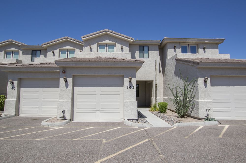 Building Photo - 13616 N Hamilton Dr