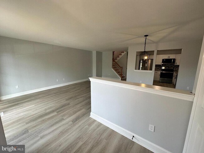 Building Photo - 7108 Sheffield Dr