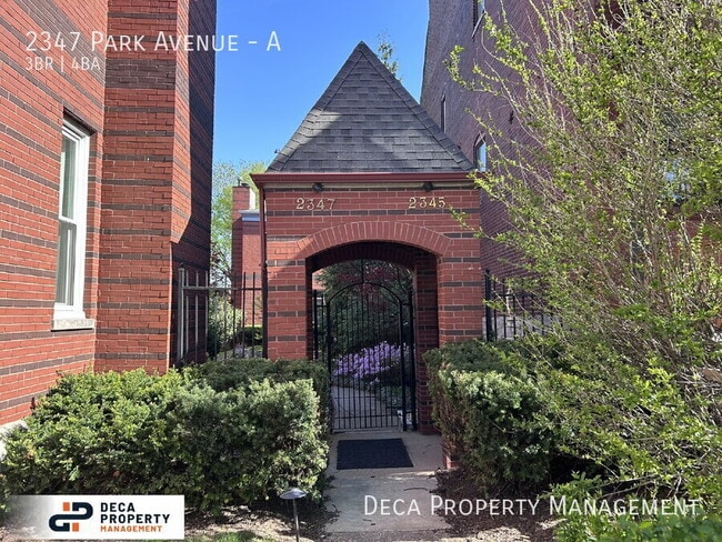 Building Photo - 2347 Park Ave