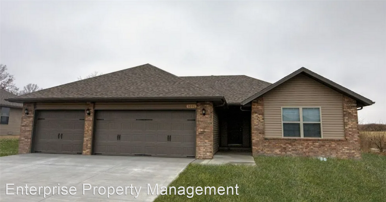 1091 S Calabria Ave, Republic, MO 65738 House Rental in Republic, MO
