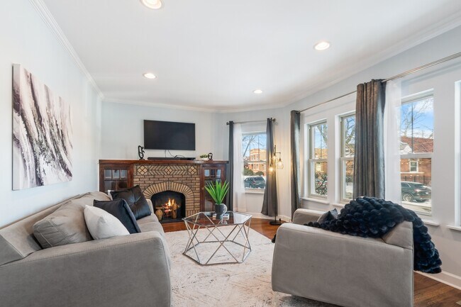 Foto del edificio - 8040 S Harvard Ave