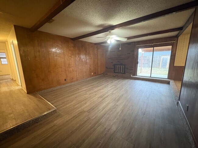 Foto del edificio - Spacious Living In Lubbock's Northwest Cor...