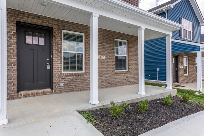 Building Photo - 2015 Dolly Dr
