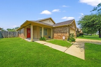 Building Photo - 3414 Oaklawn Pl Dr