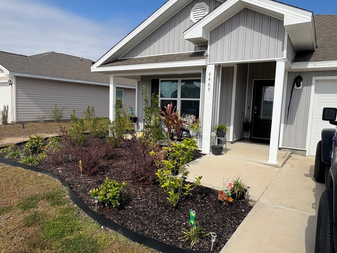 Primary Photo - 6469 Bellavia Ln