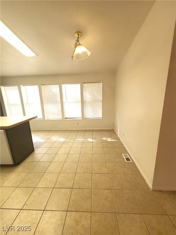 Foto del edificio - 3720 Rainbow Ave