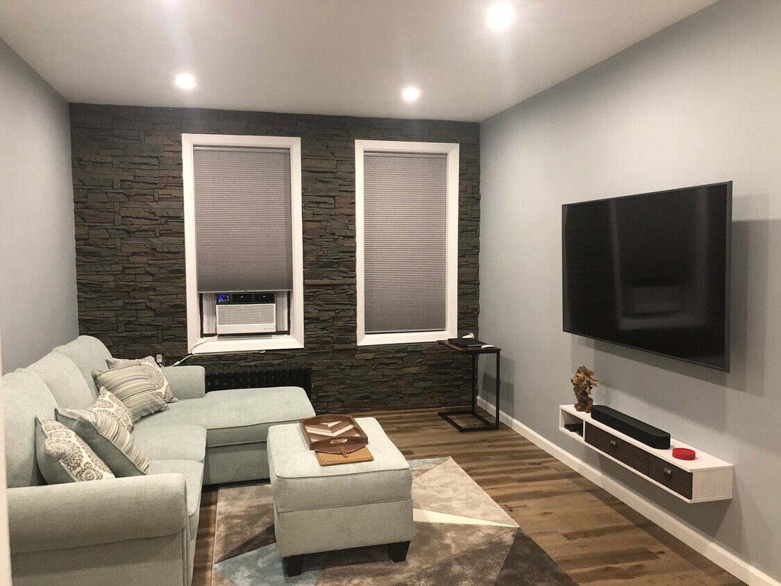 Living Room - 4342 45th St