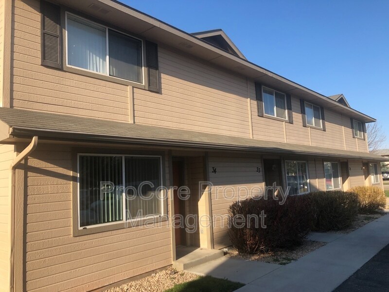 Foto del edificio - 1207 S Ivy St