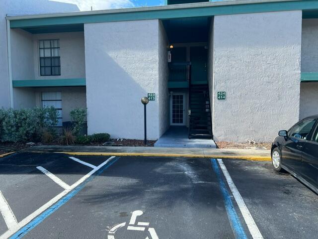 Primary Photo - 1225 N Wickham Rd