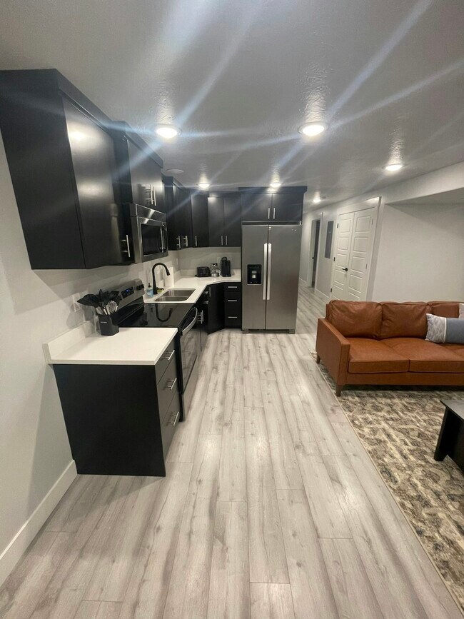 Foto del edificio - 201 N 20 W