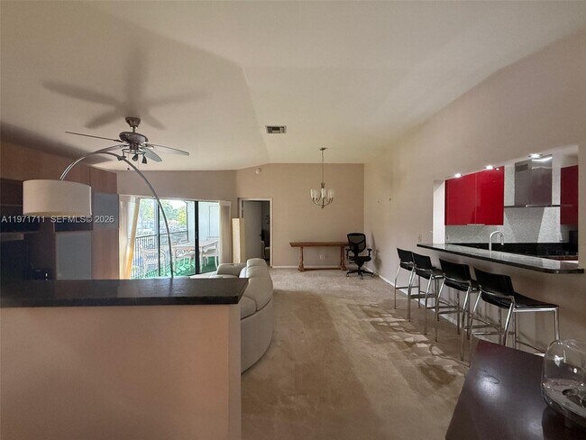 Building Photo - 402 SW 158th Terrace