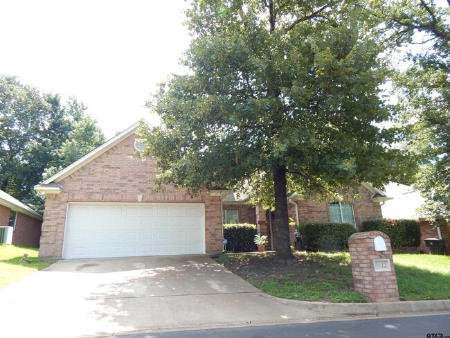 Building Photo - 5622 Andover Dr