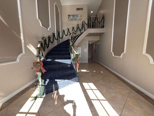 Foto del edificio - 9001 Jacaranda Ln