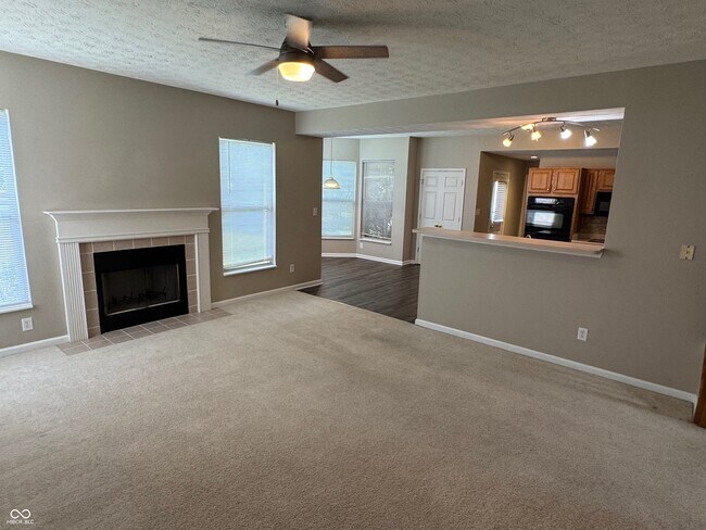 Foto del edificio - 14520 Brackney Ln