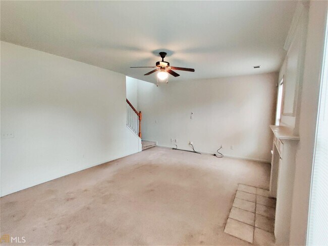 Building Photo - 20 Kestrel Cir