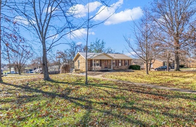 Building Photo - 284 Stephanie Dr