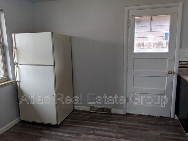 Foto del edificio - 4785 Carr St