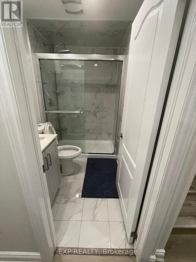 Photo du bâtiment - 138 Aylesbury Dr