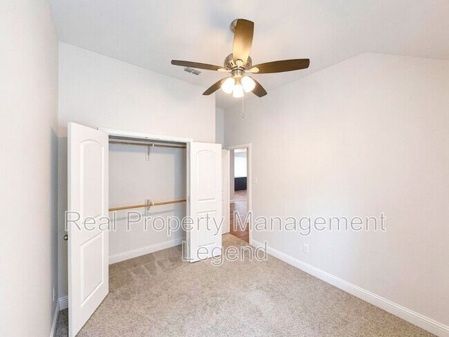 Foto del edificio - 417 Cooper St