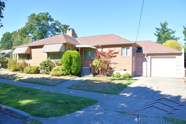 Foto del edificio - 4315 NE Thompson St