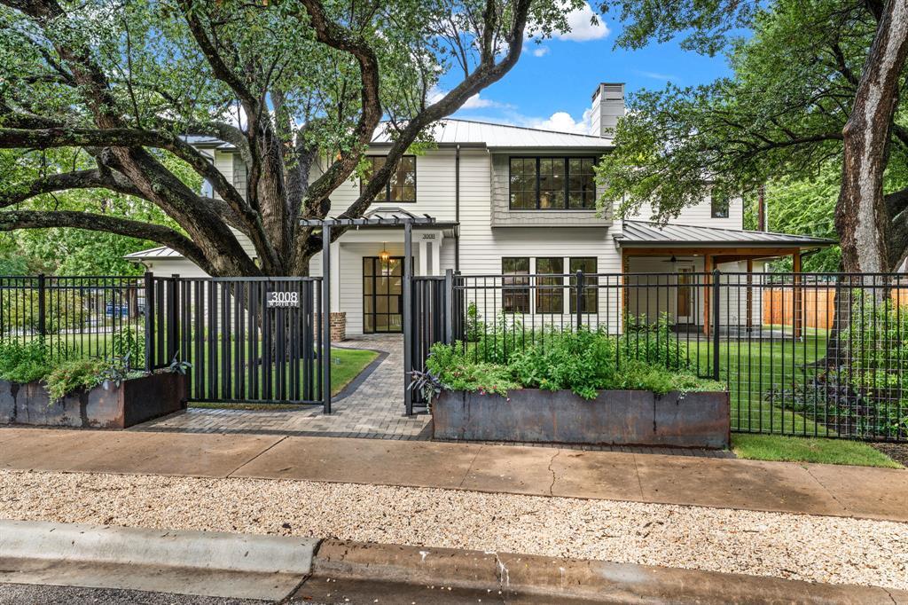 Foto principal - 3008 W 50th St