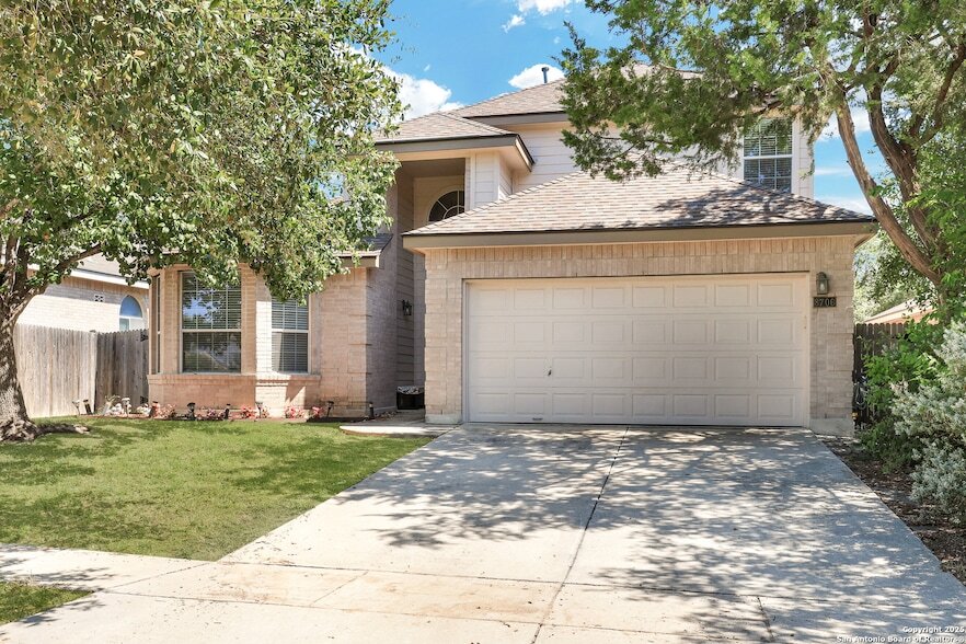 Foto principal - 8706 Redwood Bend