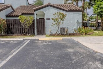 Building Photo - 22354 Pineapple Walk Dr