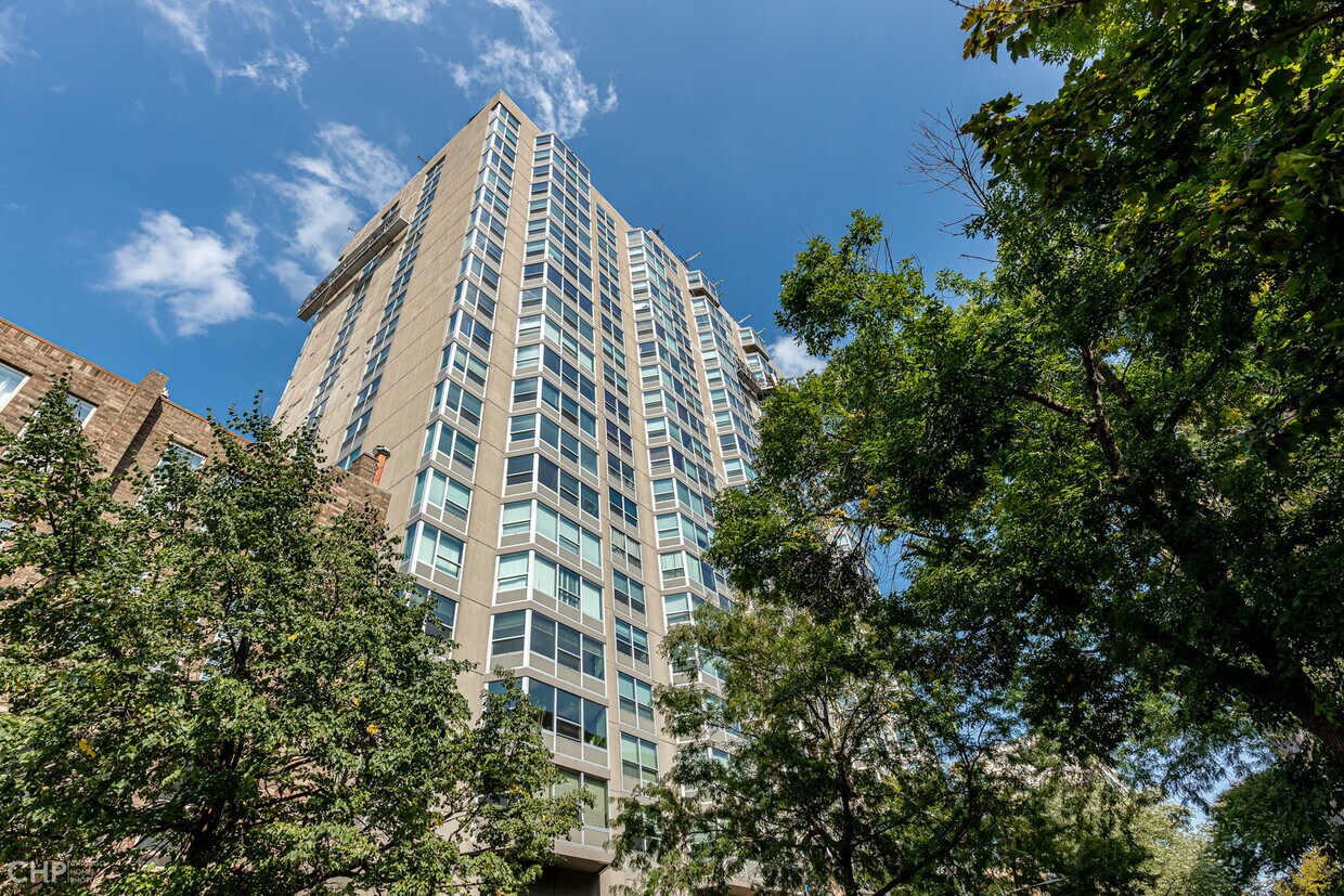 Foto principal - 720 W Gordon Terrace