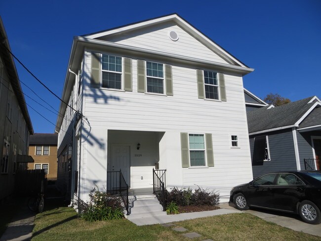 Foto del edificio - 5529 Willow St