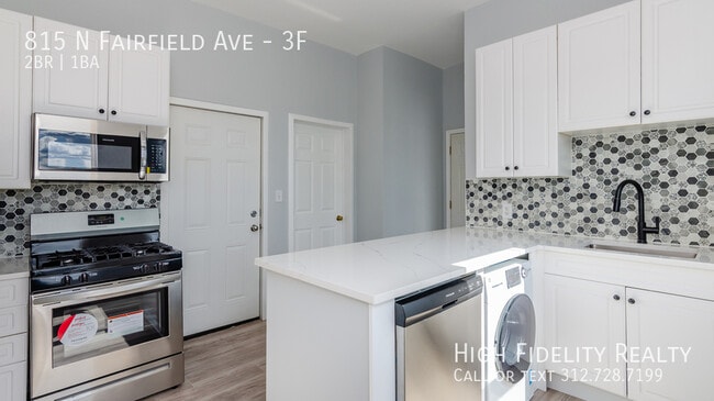 Building Photo - 815 N Fairfield Ave