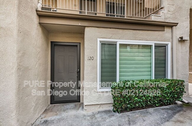 Building Photo - 13754 Mango Dr