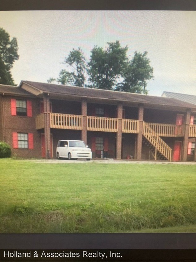 Primary Photo - 734 Taylor St