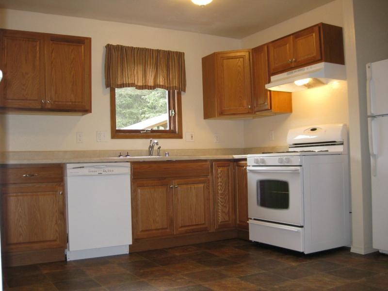 Foto principal - 47020 Harvard Ave