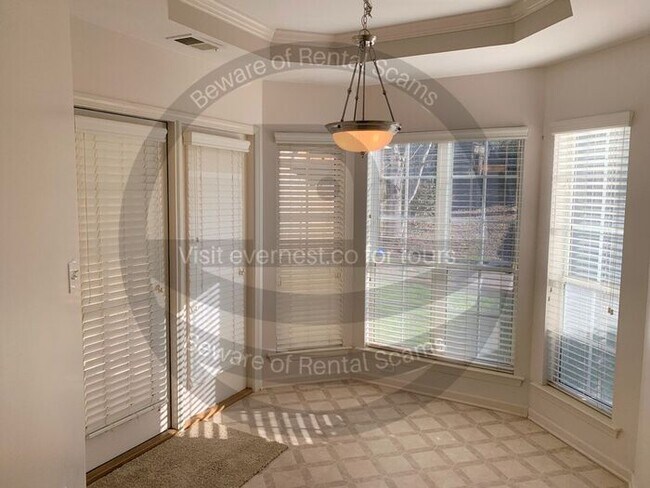 Foto del edificio - 108 Sugar Hill Ln