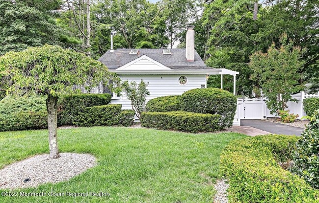 Building Photo - 214 Cliftwood Rd