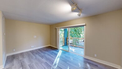 Interior Photo - CitySouth