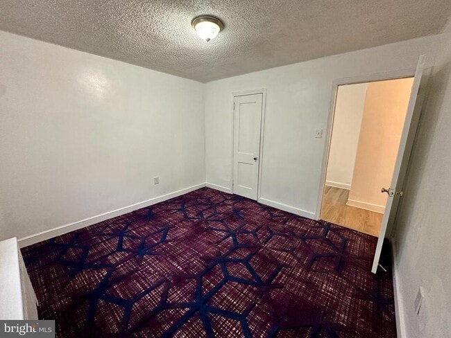 Foto del edificio - 3236 Guilford St