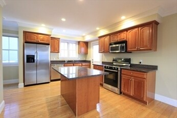 Foto del edificio - 49 Wyman St