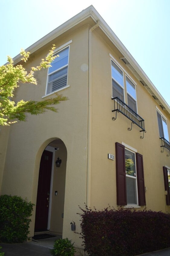 8430 Crystal Walk Cir, Elk Grove, CA 95758 House Rental in Elk Grove