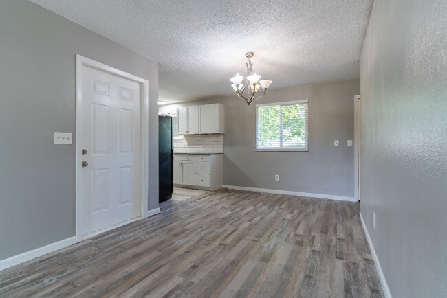 Foto del edificio - 1252 Quaker St